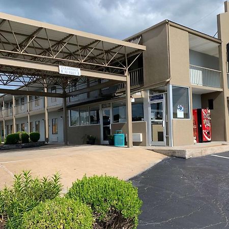 Motel Super 8 By Wyndham Jackson Exterior foto